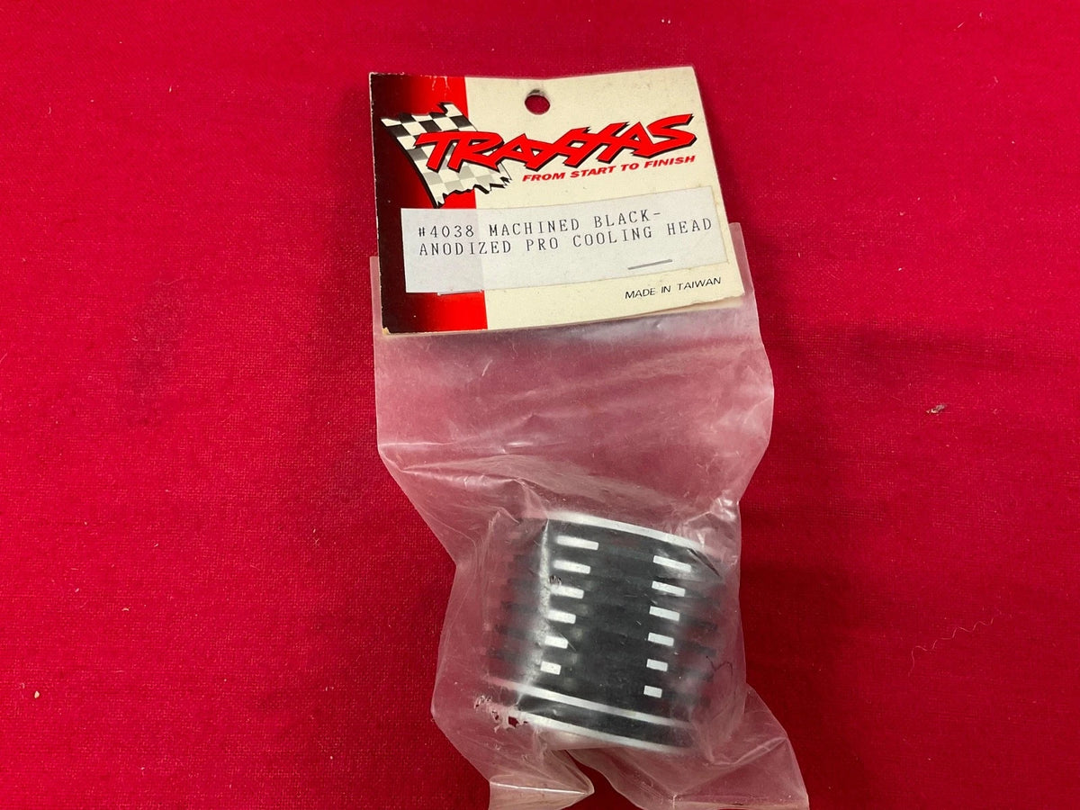 Traxxas Part #4038 Machined Black-Anodized Pro Cooling Head - Vintage