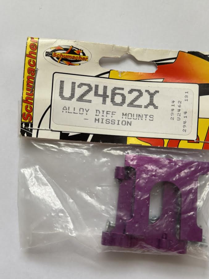 Schumacher Part #SCHU2462X Alloy Diff Mounts Purple - Mission