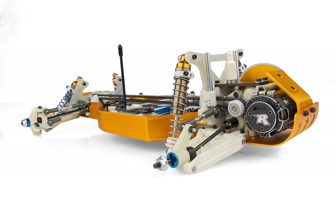 RC10 4WD rear 3/4 view